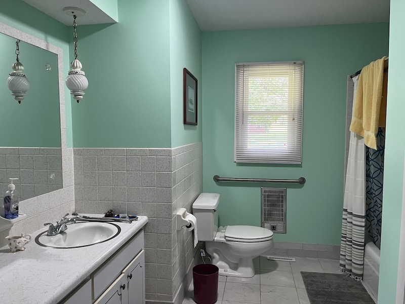 1603 Seminole Dr - Johnson City, TN