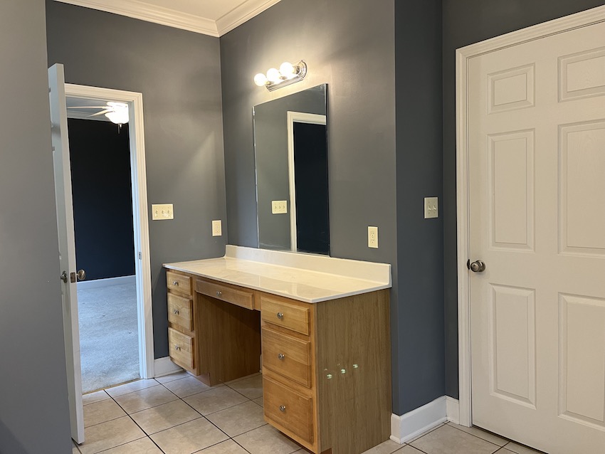 2 Larchmont, TN