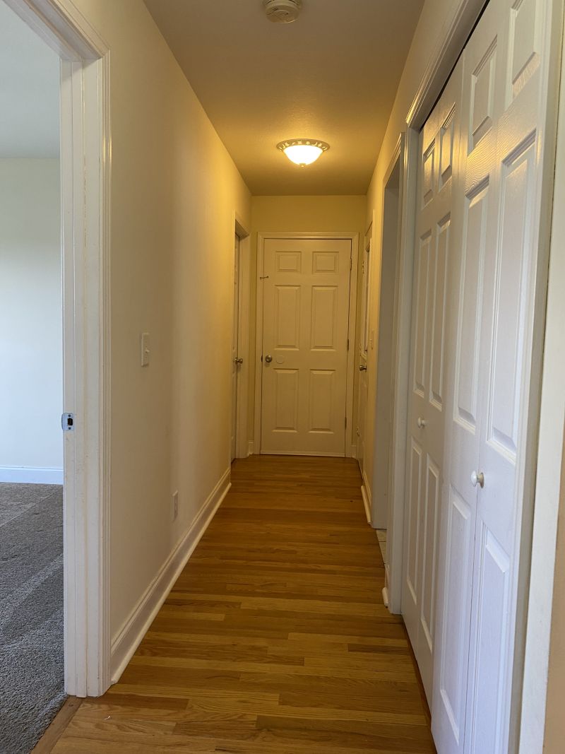 4 Larchmont, TN
