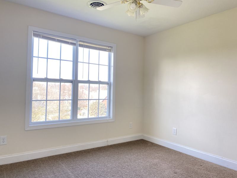 4 Larchmont, TN