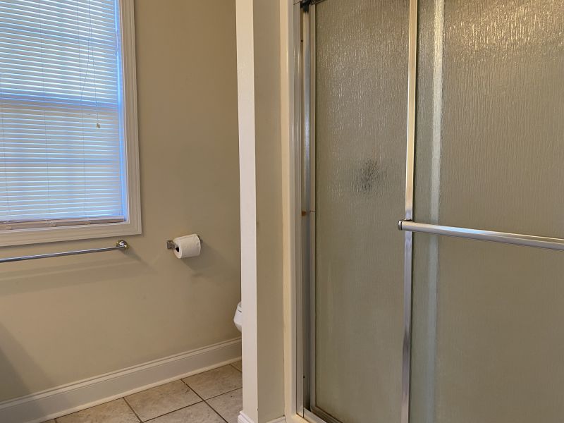 4 Larchmont, TN