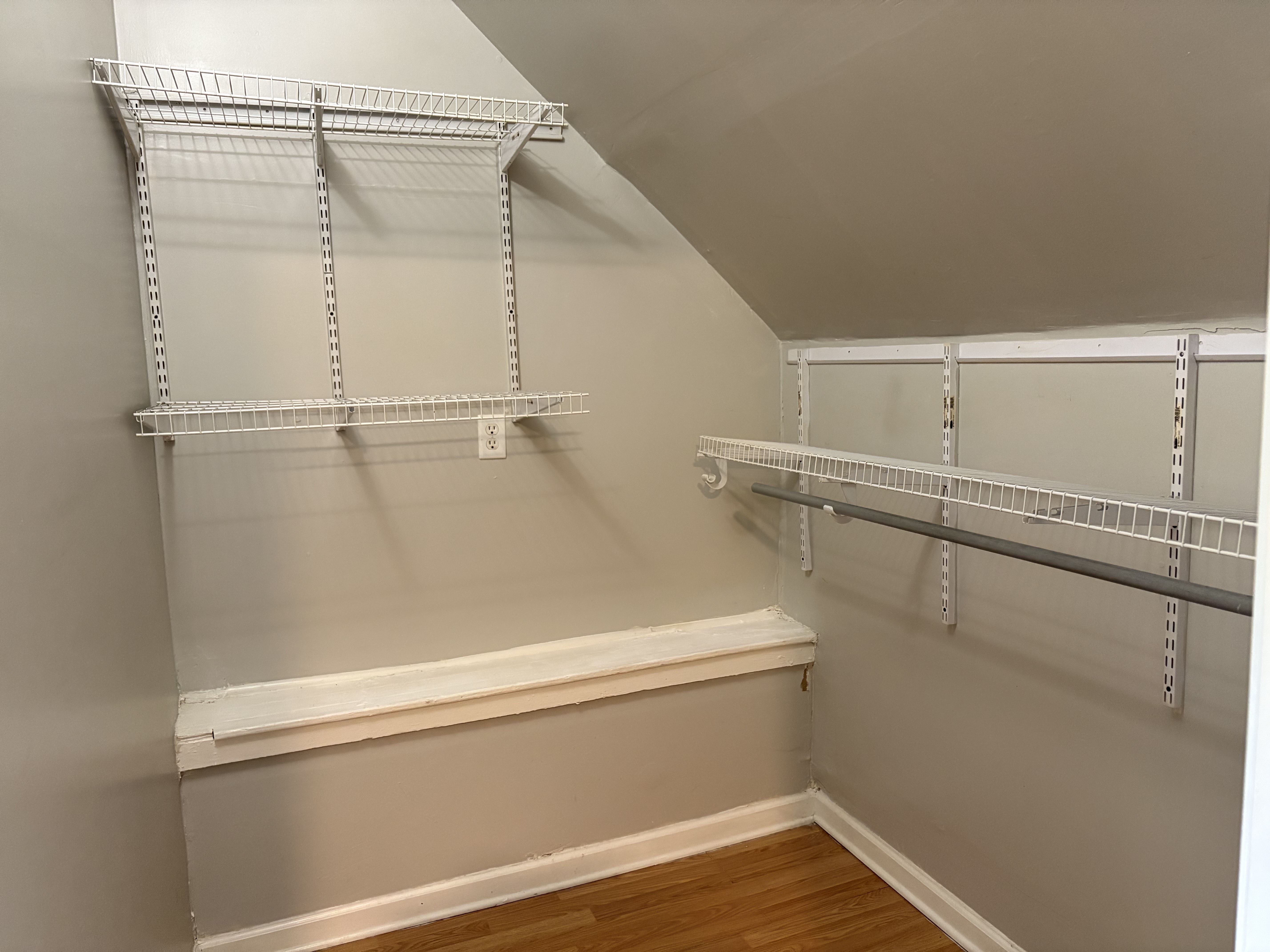 729 E Maple St Apt 4 - Johnson City, TN