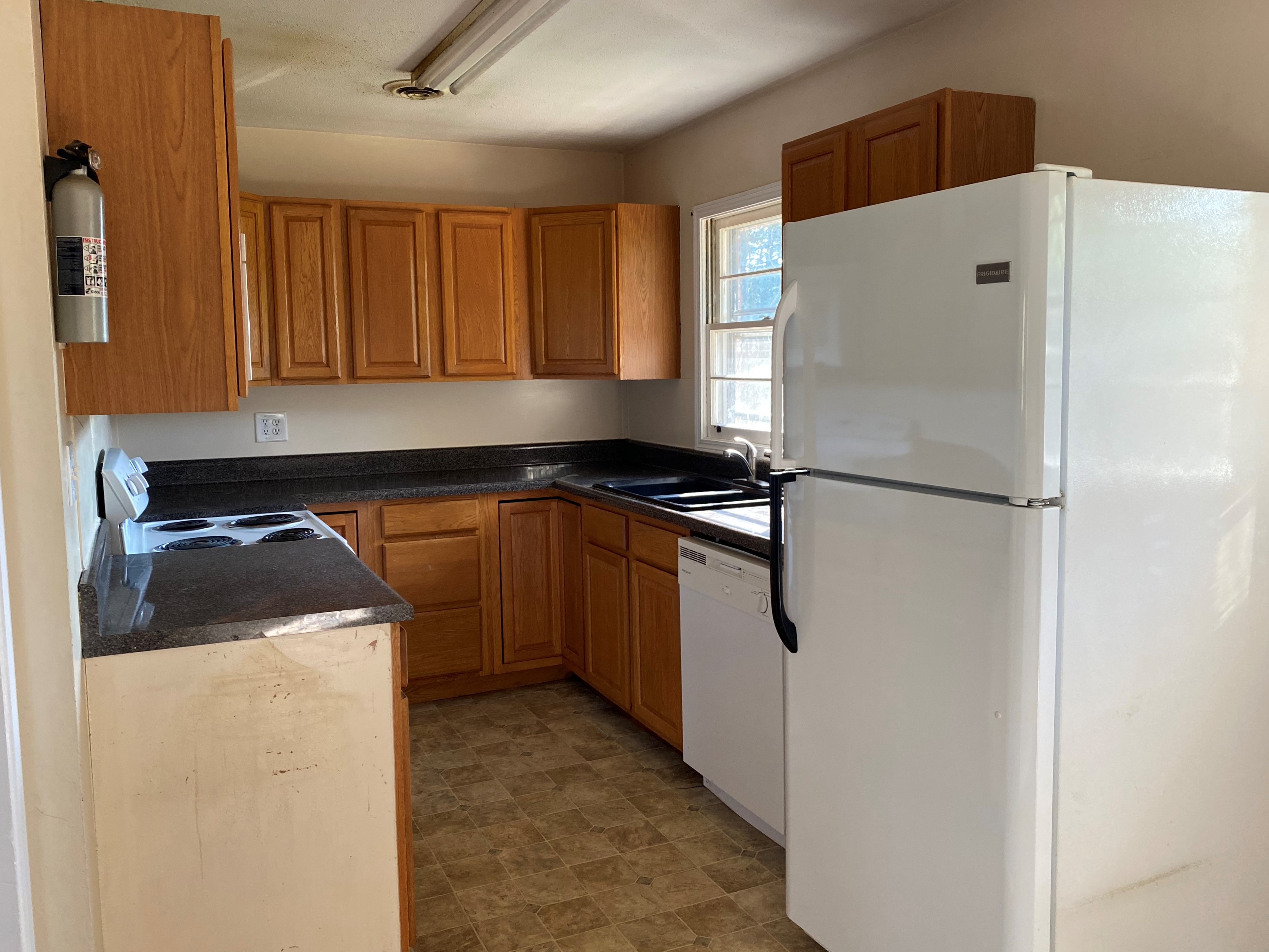 908 E Mountain View, TN